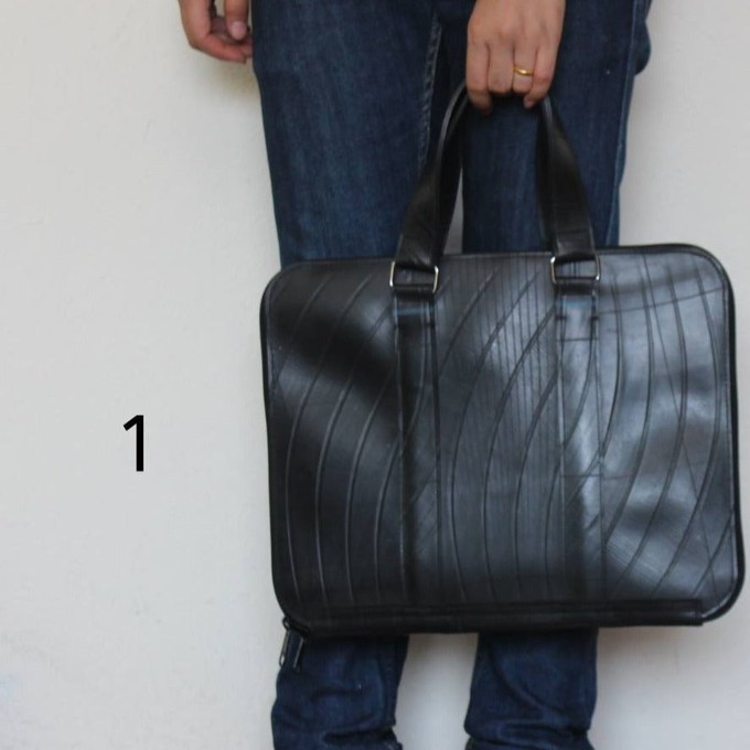 Slimline Inner Tube Padded Vegan Laptop Bag from Paguro Upcycle