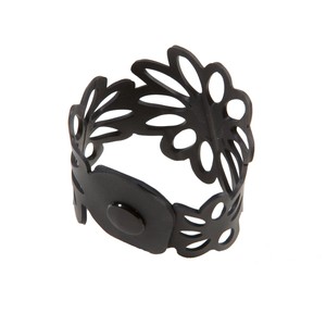 Dahlia Recycled Rubber Bracelet from Paguro Upcycle