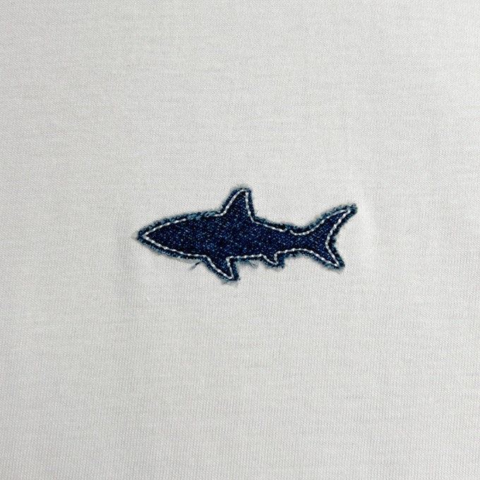 De Haai Re-Use | T-shirt Unisex | Vintage White from PapajaRocks