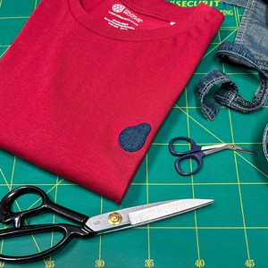 De Logo Re-Use | T-shirt Unisex | Red Earth (Kleur gaat uit collectie) from PapajaRocks