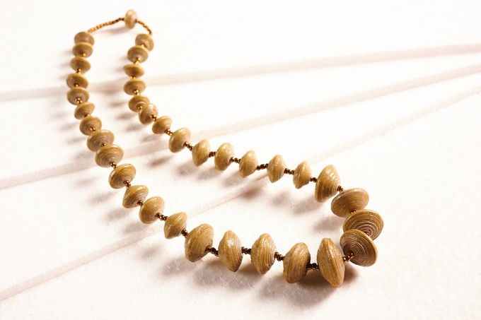 Elegant necklace with paper beads "Jarara" from PEARLS OF AFRICA
