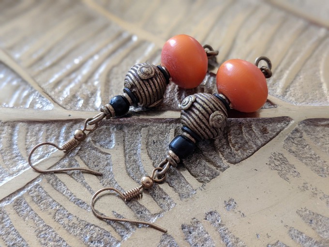Noble pearl earrings made of glass, stone, brass "Happy Marrakech" from PEARLS OF AFRICA