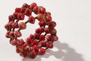 Creole bracelet with paper beads "Viva Bangle" from PEARLS OF AFRICA