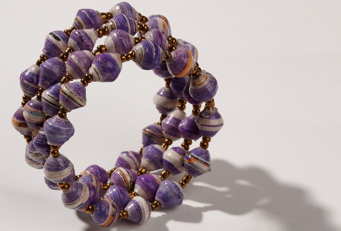 Creole bracelet with paper beads "Viva Bangle" from PEARLS OF AFRICA