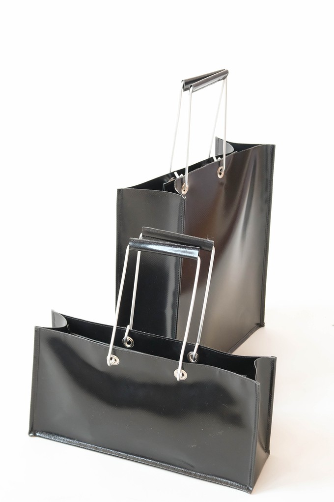 Black Retro Shopper Bag from Pepavana