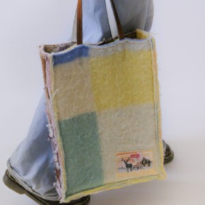 Aabe Layers Bag with original label from Pepavana