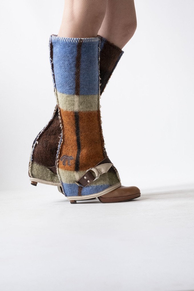 Checkered Gaiter from Pepavana