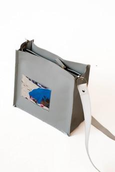 Block shoulder/cross body Bag Sunbathers via Pepavana