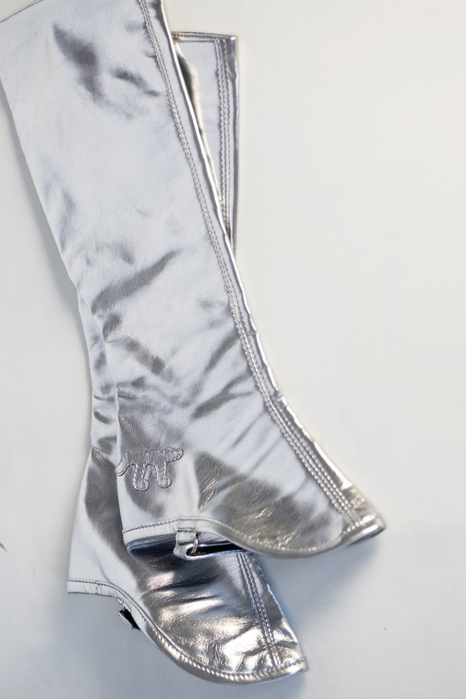 Silver Jane fake leather fashion gaiters from Pepavana