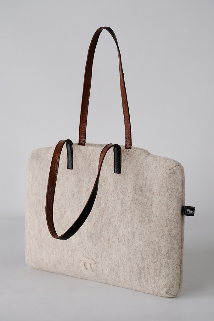Shoulder bag Turtleneck | black mix or blond blend from Pepavana