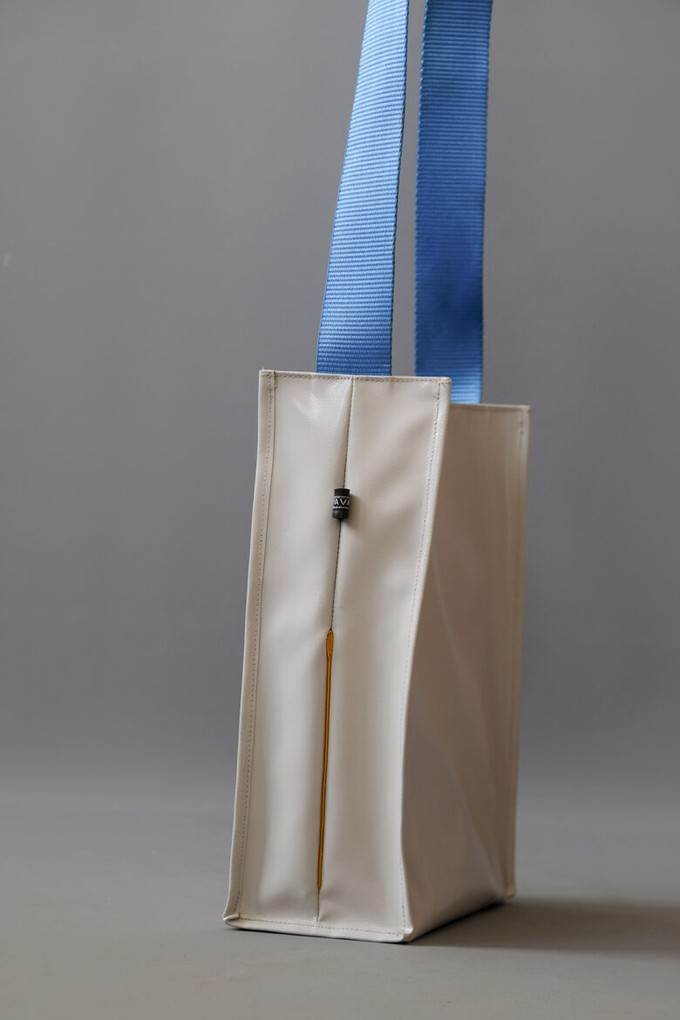 Open Block Shoulder Bag from Pepavana