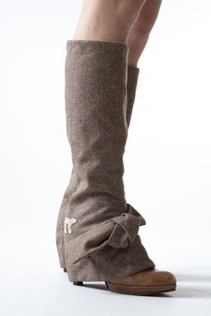 Brown Tweed Edie, knee-high from Pepavana