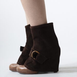 Suede Edie | brown recycled leather from Pepavana