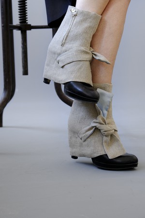 Ankle-high Edie Natural Linen from Pepavana