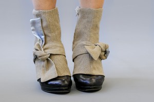 Ankle-high Edie Natural Linen from Pepavana