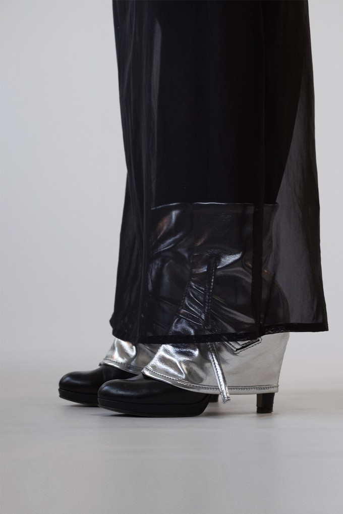 Fake-leather gaiters: Silver Edie from Pepavana