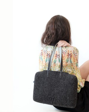Shoulder bag Turtleneck | black mix or blond blend from Pepavana