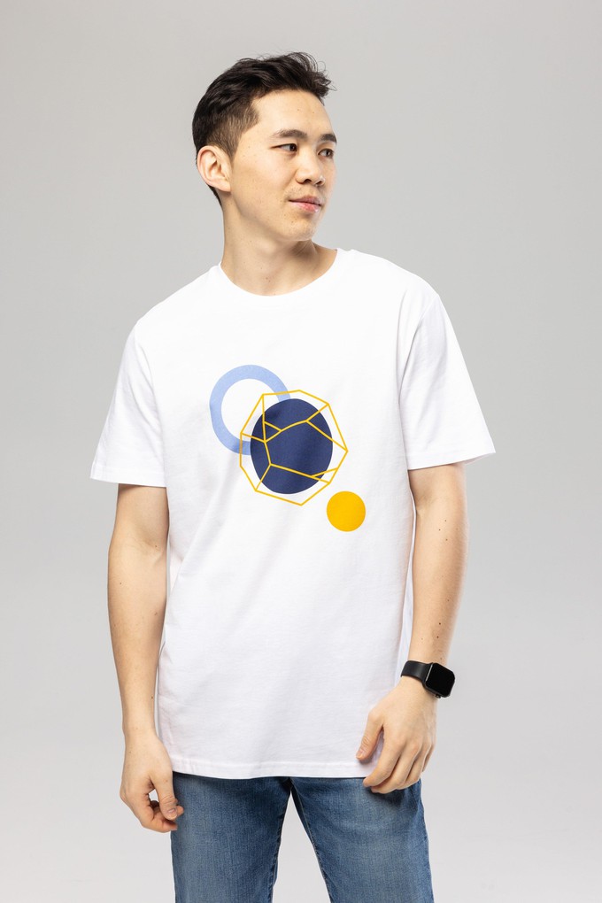 Earth T-Shirt Unisex from Pitod