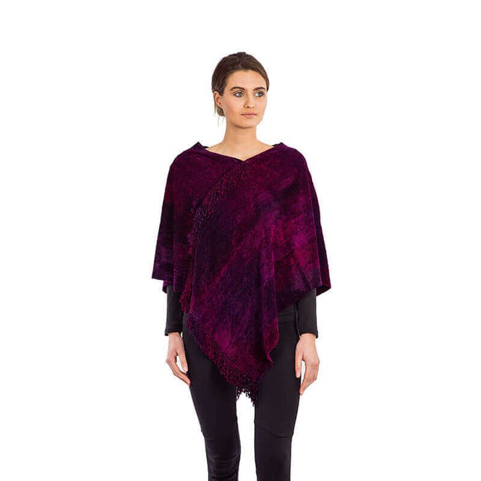 Poncho Magenta - Organic Bamboo - Sustainable and Fairtrade from Quetzal Artisan