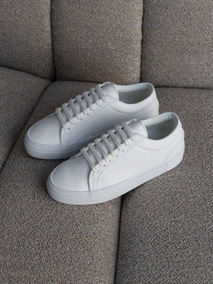 Grape Essential - Classic White from QURC. amsterdam