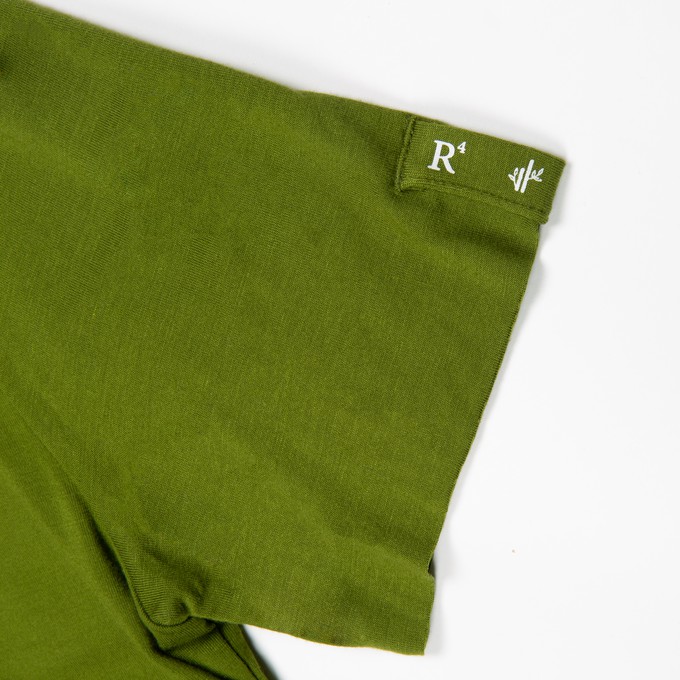 BAMBOO LIGHTWEIGHT T-SHIRT from R4 Clothing