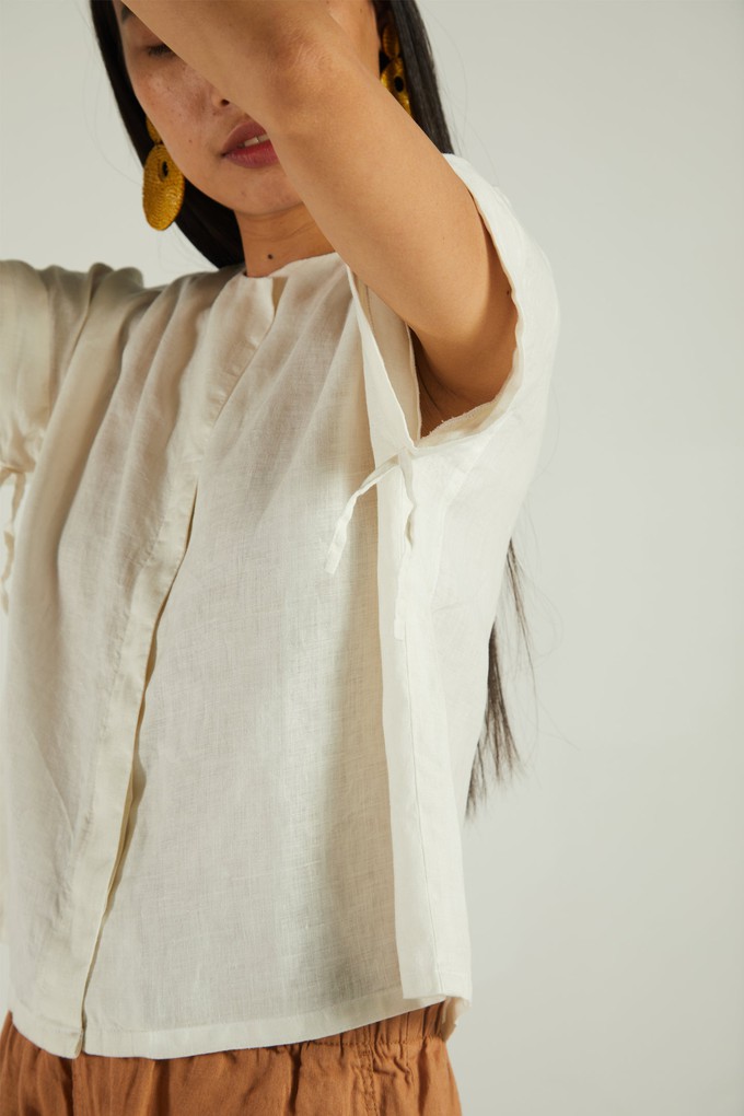 The Daydreams Shirt in Shell-Off-white from Reistor