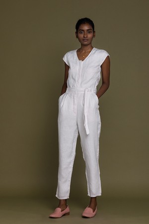 Evening Chai Jumpsuit in White from Reistor