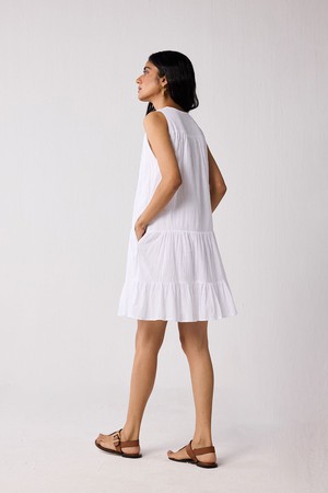 Embroidered Everyday Sleeveless Short Tiered Dress in White from Reistor