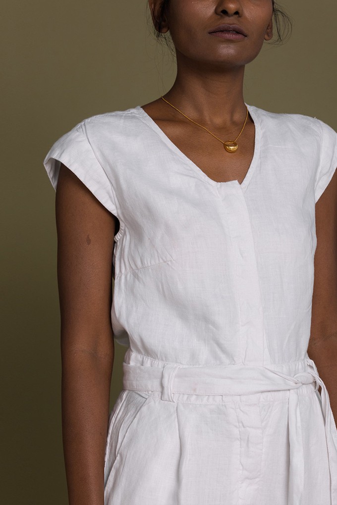 Evening Chai Jumpsuit in White from Reistor