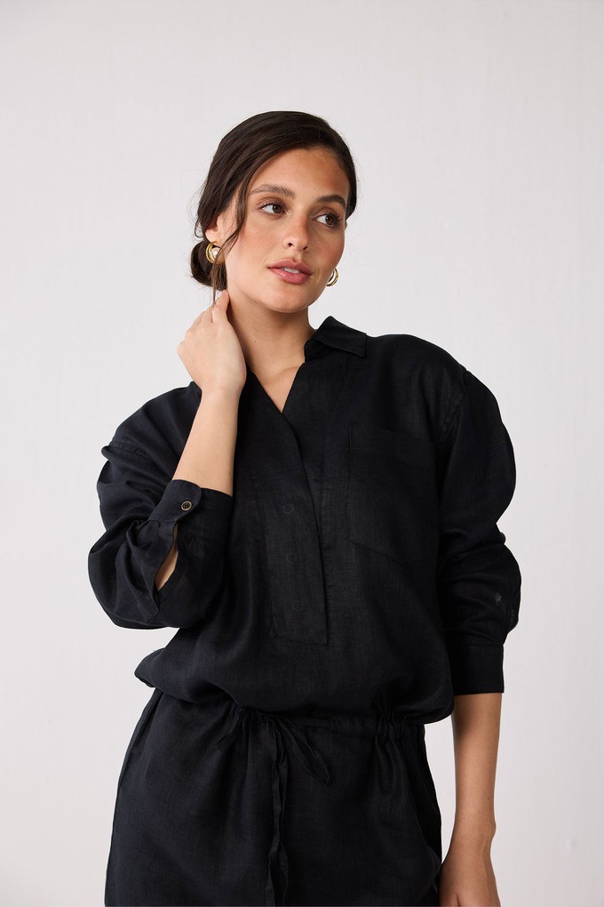 Meet me by the Cliff Dress in Black from Reistor