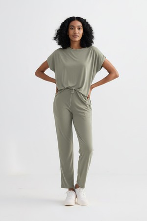 Wide Leg Pant in Olive from Reistor