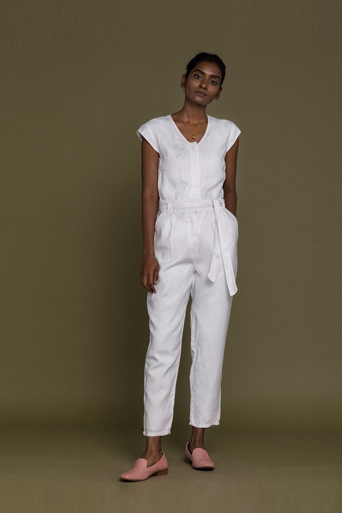 Evening Chai Jumpsuit in White from Reistor
