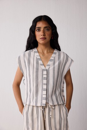 Striped Matching Set with Regular Shorts and V-neck Top from Reistor