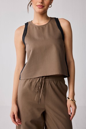 Sleeveless Colorblock Top in Brown and Black from Reistor