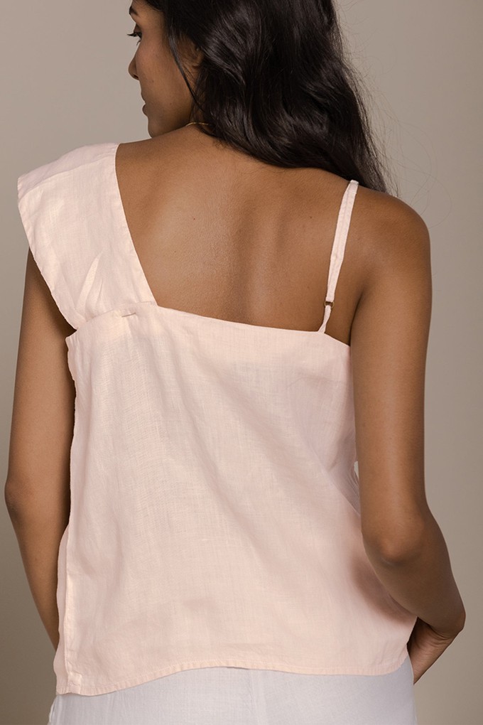The Wandering Wave Shirt in Ice Pink from Reistor