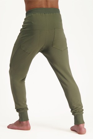 Yoga Broek Arjuna – Olive from Renegade Guru