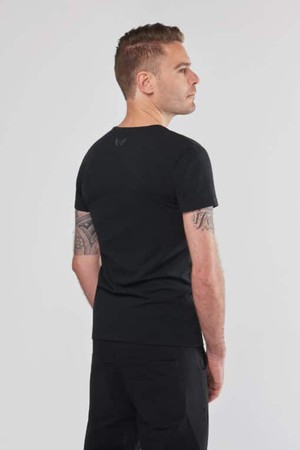 Yoga Tee Moksha Zen – Urban Black from Renegade Guru
