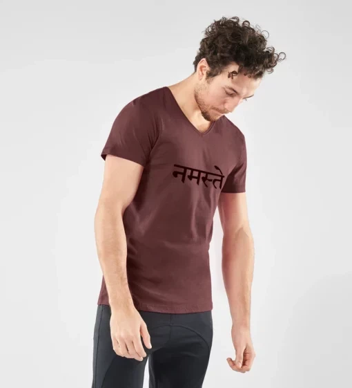 Yoga Tee Namaste – Marron from Renegade Guru