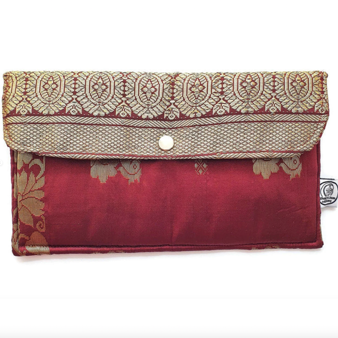 Handmade sari clutch bag from Shakti.ism