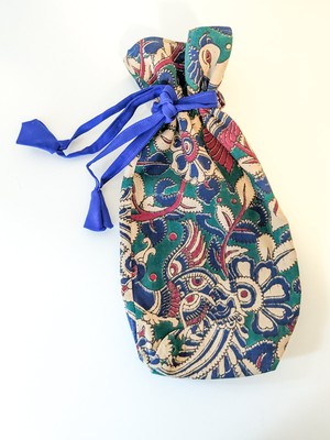 Eco Friendly Bottle Bags, Reusable Kalamkari Cotton Bottle Gift Bags, Ethically Handmade in India from Shakti.ism