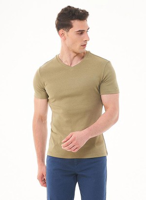 Geribbeld T-Shirt V-Hals Olijf from Shop Like You Give a Damn