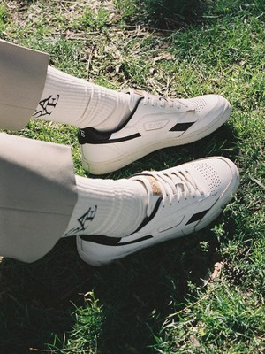 Sneaker Modelo '89 Zwart from Shop Like You Give a Damn