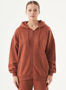 Sweatvest Jale Cinnamon via Shop Like You Give a Damn
