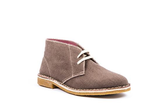 Desert Boots Hazelnoot from Shop Like You Give a Damn