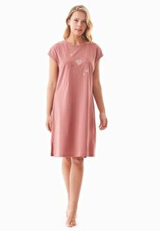 Nachtjapon Met Print Danveer Clay Rood via Shop Like You Give a Damn