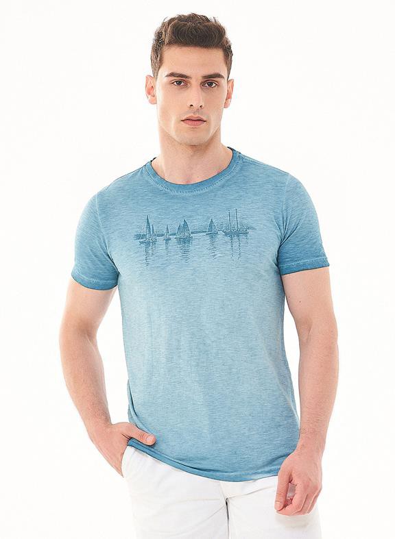 T-Shirt Boten Print Blauw from Shop Like You Give a Damn