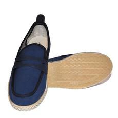 Espadrilles Umberto Blauw via Shop Like You Give a Damn