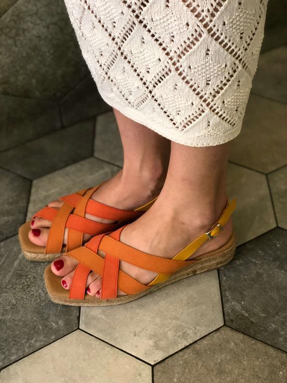 Sandalen Algarve Oranje from Shop Like You Give a Damn