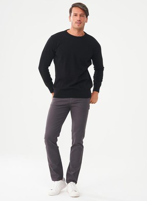 Trui Zwart from Shop Like You Give a Damn