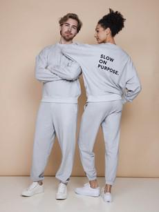 Slow Grey Sweater en Broek set Unisex via SNURK